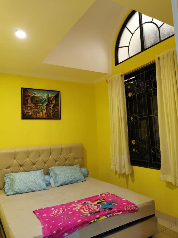 Villa Wubao Kota Bunga 3 Kamar Harga Budget Cinengangirang Exterior foto